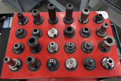 Huot 40 Taper Tool Scoot with (24) CT40 Tool Holders, Step Clamps