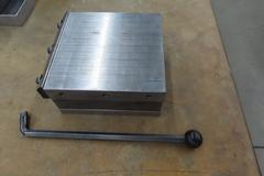 Permanent Magnetic 6" x 6" Chuck w Handle