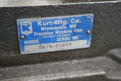 Kurt D-675 6" Machine Vise, Steel Jaws, Handle