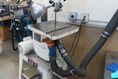 Jet Model JWBS-140S Vertical Band Saw w Titling Table on Portable Base