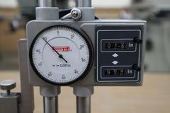 SPI 12" Height Gage, Roller Dial .001" with Interapid Test Indicator .0005"