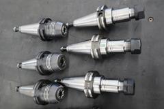 CT40 Taper Tool Holders (10) :(5) Schunk 3/4" Hydraulic Expansion Holders, (5) ER20 Collet Chucks