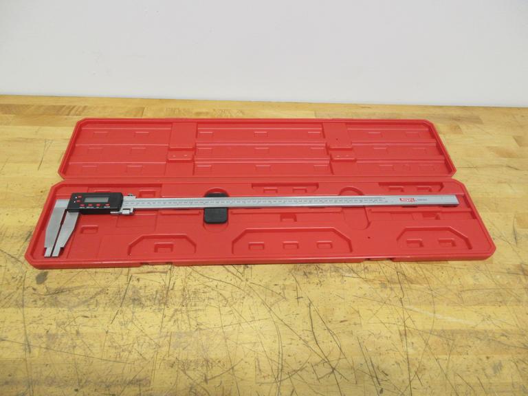 SPI 13-613-5 24" Digital Caliper W/ Case