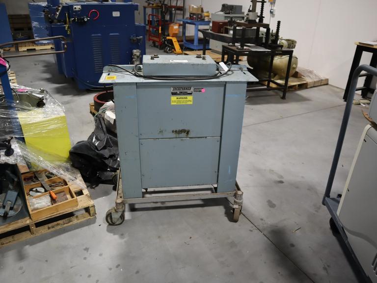 Lockformer Model 20 Pittsburgh Lock Machine - 20 Gauge Capacity - Portable On Casters