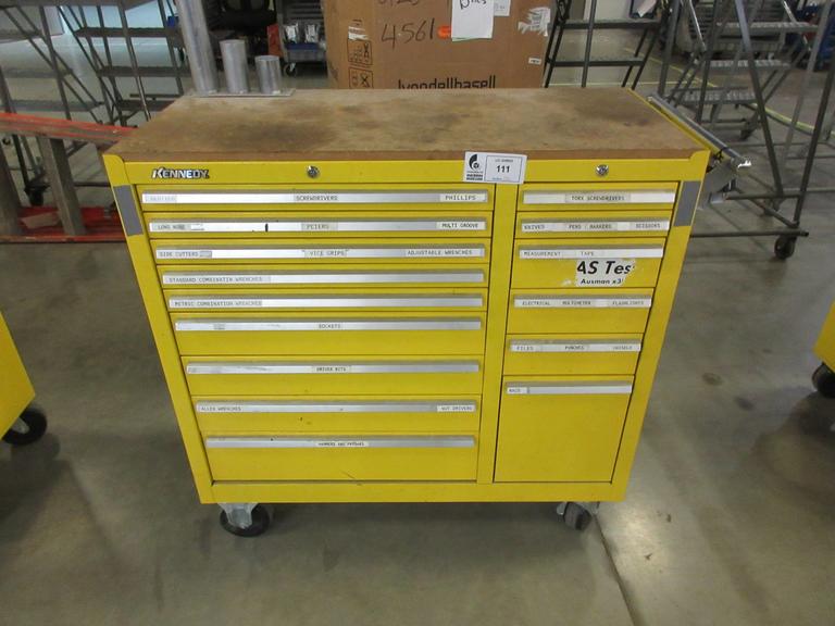 Kennedy 15-Drawer Locking Tool Chest, Portable with Keys and Contents