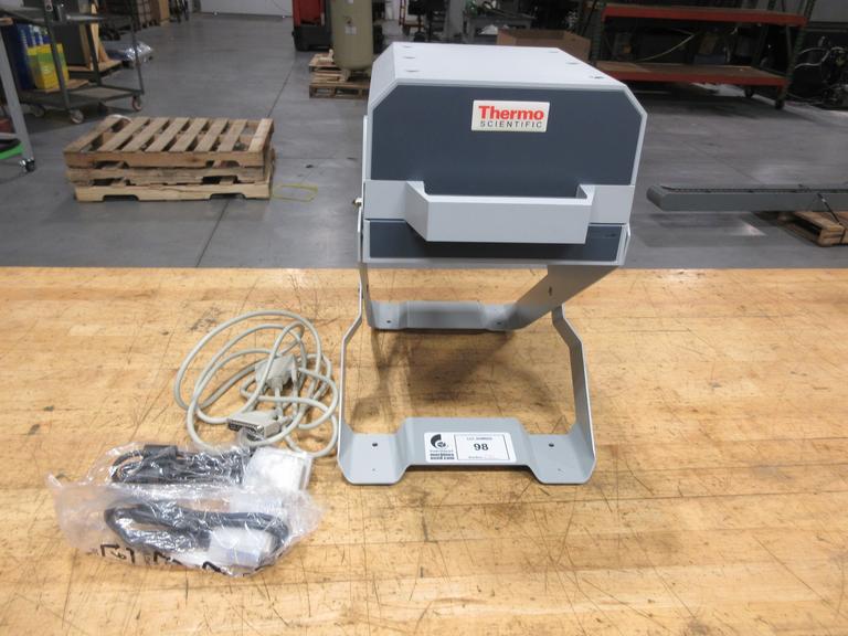 Thermo Scientific 420-017 Portable Test Stand W/ Cables 