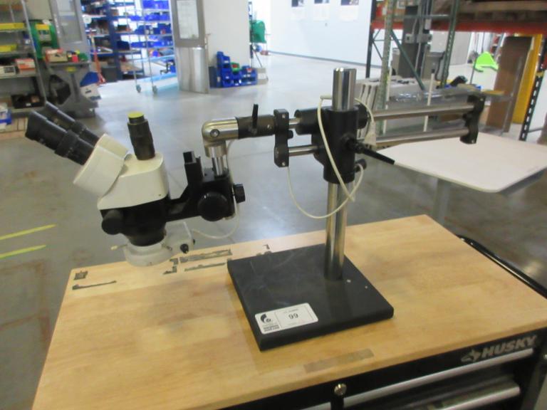 ProLite Pro-Zoom SZT 4.2 Stero Zoom Microscope on Adjustable Stand