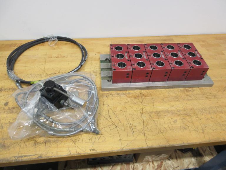 Lexair 5C 5 - Tri-Grip Collet Closer Mounted On Fixture W/ Open/Close Valve 