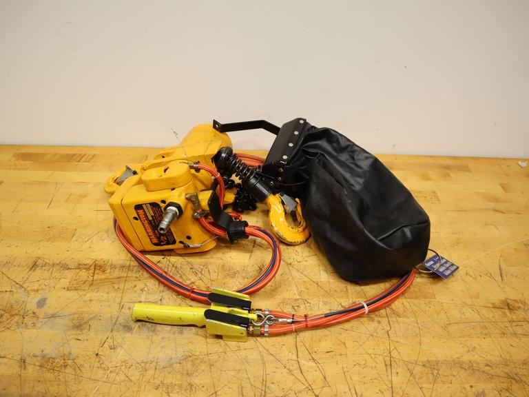 Harrington TCR-500P 1/2 Ton Air Chain Hoist | Pendant Control & Chain Bag Included