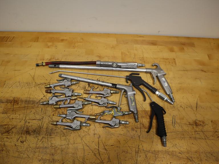 Assorted Length Air Guns & Tire Inflator