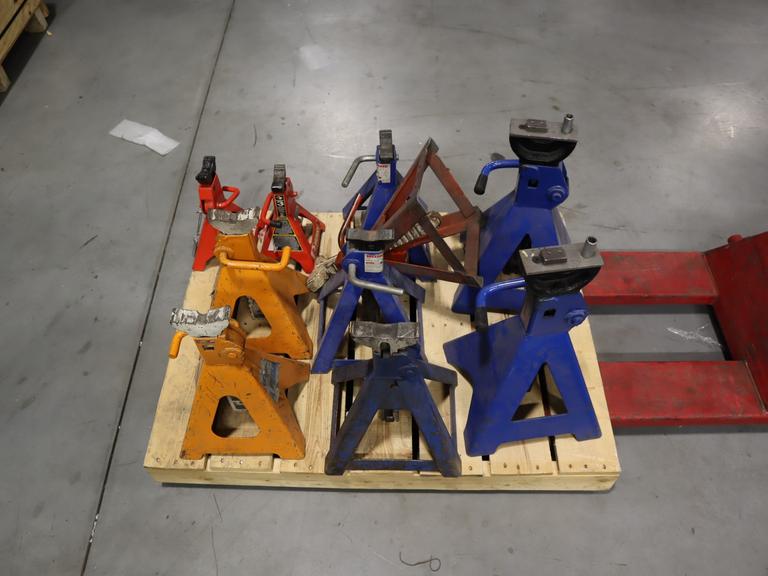 Pallet "O" Jack Stands! 3-12 Ton Capacity (5 Sets)