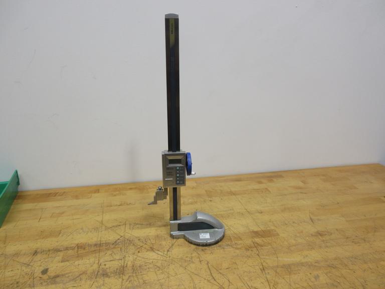 Mitutoyo 18" Absolute Digital Height Gage
