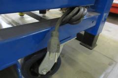 Built MB 1200 5' X 3' Portable Electric Lift Table w Fork Slots w Removable Top