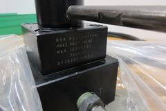 Lexair 5C 5 - Tri-Grip Collet Closer Mounted On Fixture W/ Open/Close Valve 