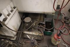 Haas VF-4 CNC Vertical Machining Center, 20 Station Carousel  Tool Changer, 7500 RPM Spindle, Chip Auger, Programmable Coolant