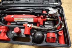 Pittsburgh 4-Ton Heavy Duty Hydraulic Body Repair Kit w/ Case & Attachments