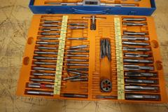 Continental Int. Tap & Die Set w/ Case