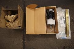 Haas VF-4 CNC Vertical Machining Center, 20 Station Carousel  Tool Changer, 7500 RPM Spindle, Chip Auger, Programmable Coolant