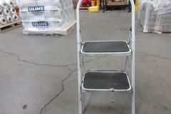 Folding 2 Step Ladder