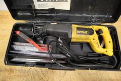 DeWALT DW304P Reciprocating Saw Kit – In Case w/ Extra Blades
