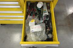 Kennedy 15-Drawer Locking Tool Chest, Portable with Keys and Contents