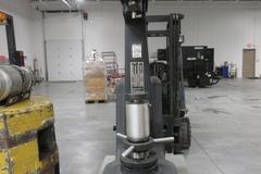 Wilson Model 411 Rockwell Hardness Tester – B & C Scales – Bench Top Mounted On Heavy Duty Steel Base