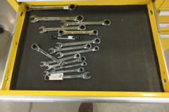 Kennedy 15-Drawer Locking Tool Chest, Portable with Keys and Contents