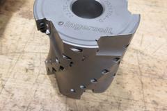 1" Travel Indicator & CT-40 Shell Mill Holder & Ingersoll Indexable Milling / Corn Cob Cutter (22J3E-40044D5R01)