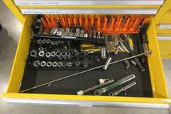 Kennedy 15-Drawer Locking Tool Chest, Portable with Keys and Contents