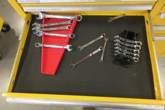 Kennedy 15-Drawer Locking Tool Chest, Portable with Keys and Contents