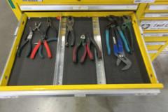 Kennedy 15-Drawer Locking Tool Chest, Portable with Keys and Contents