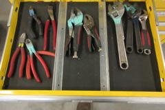 Kennedy 15-Drawer Locking Tool Chest, Portable with Keys and Contents