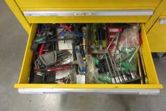 Kennedy 15-Drawer Locking Tool Chest, Portable with Keys and Contents