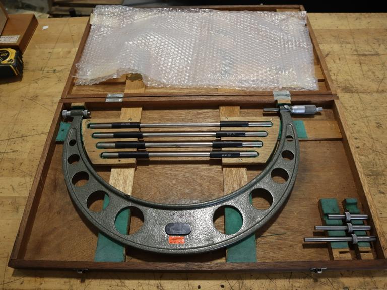 Mitutoyo 12"-16" Micrometer w Standards, Wood Case