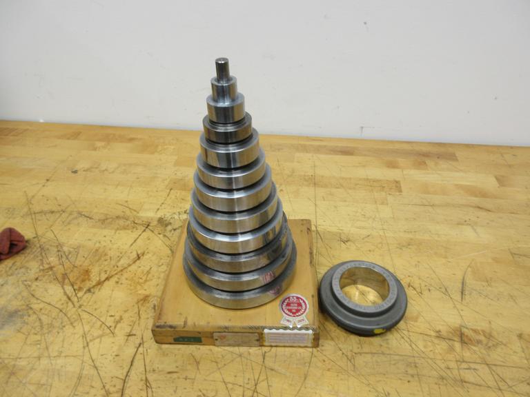 Size Control Co. Mikemaster .500"- 6.000" Tree Setting Standard 1/2" Increments on Stand with Sheffield 2.5001 Master Ring Guage