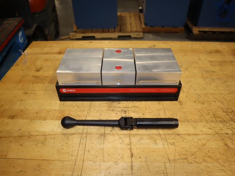 Chick Qwiklok 6" Double Lock Vise w/ Soft Jaws & Handle