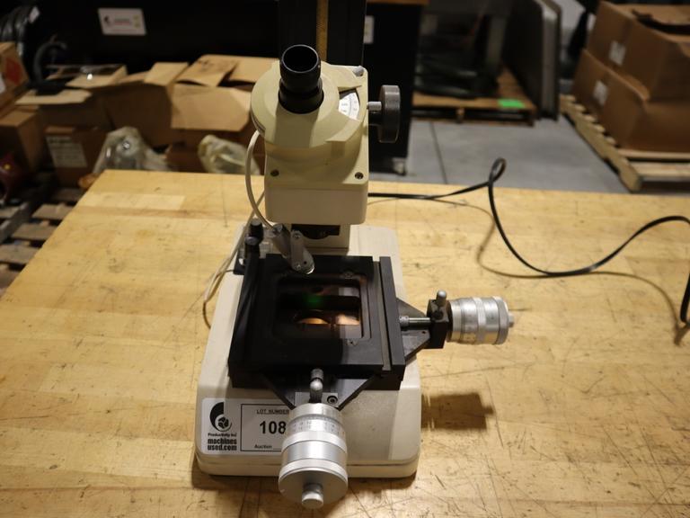 Toolmakers Microscope w .0001" Res Micrometer Table Feed Handles, Surface and Profile Illumination