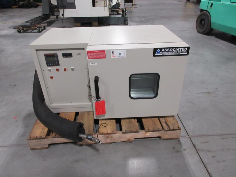 Associated Environmental Systems ZSD-502 Temperature Only Environmental Test Chamber
