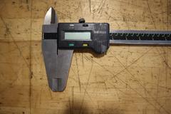 Mitutoyo Absolute Digimatic Verneer Calipers, 24"