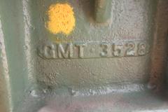 Adjustable Bench Centers 4.5" Between Centers, 4.5" On Center