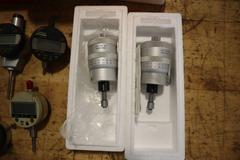 Digital Indicators and Travel Handhweel Indicators