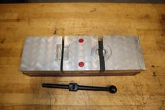 Chick Qwiklok 6" Double Lock Vise w/ Soft Jaws & Handle