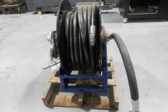 Graco XD Series Air Powered Rewind Hose Reel with Parker 1" 1275 psi Hose