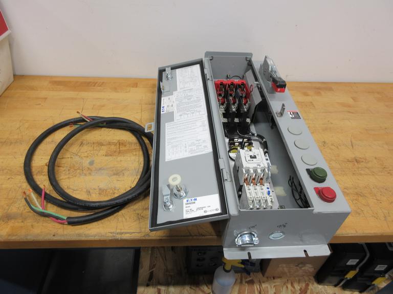 Eaton Freedom NEMA enclosed control, ECN1622CAE, with Southwire 9' Length 4/C 10AWG Cord
