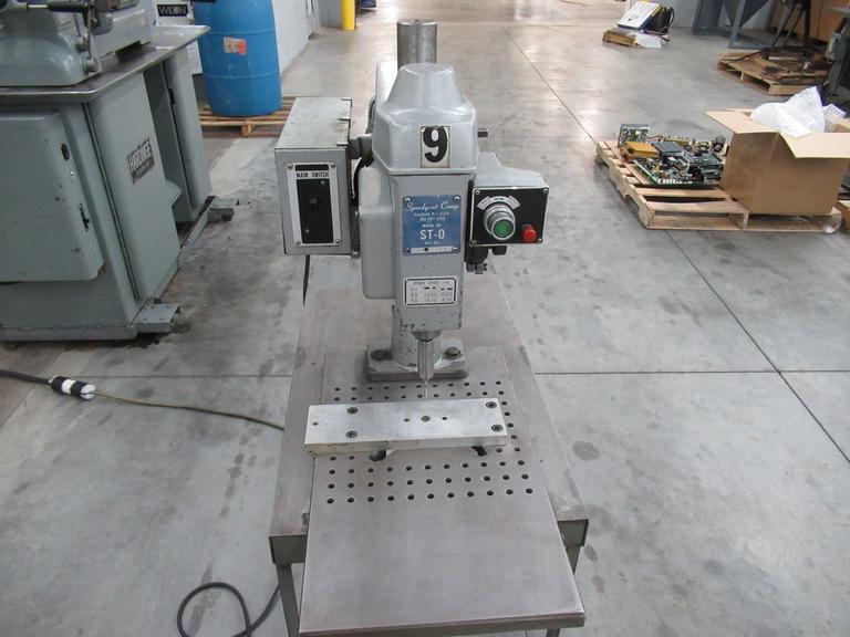 SpeedyCut ST-0 Tapping Machine with 5" Throat W/ Foot Pedal, Mounted On Metal Table