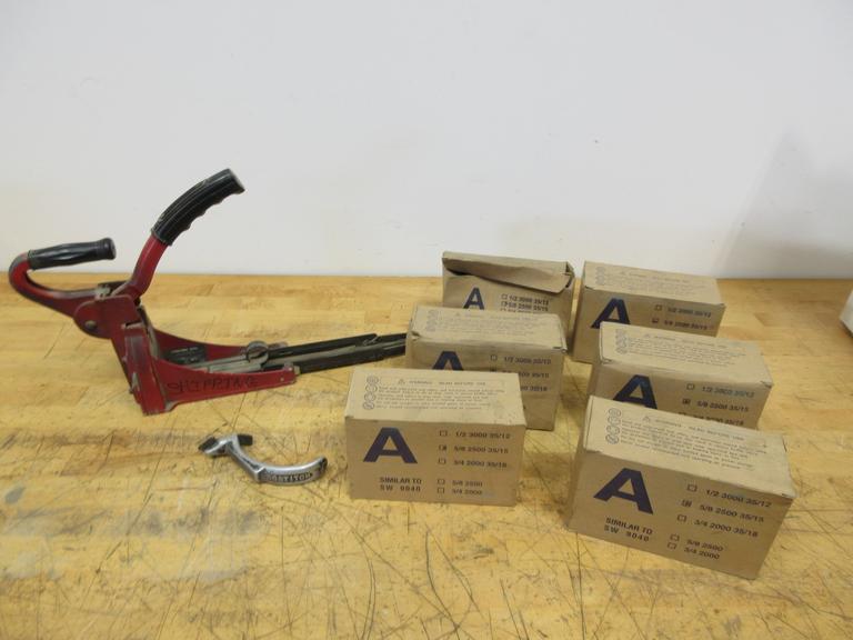 International Staple Manual Box Stapler and New Boxes of 5/8" Staples