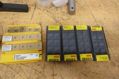 Inserted Turning Tool Holders, (2) Kennametal MCLNR1616H12 5/8" Facing, (6) KM KM20MCLNR11225 Replaceable Heads and Assorted Carbide Inserts **NEW**