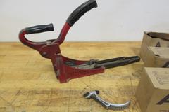 International Staple Manual Box Stapler and New Boxes of 5/8" Staples