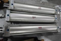 Hydraulic and Pneumatic Cylinders, Assorted