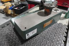 Matsuura Tool Setter with Assorted Sleeves Including 40 Taper